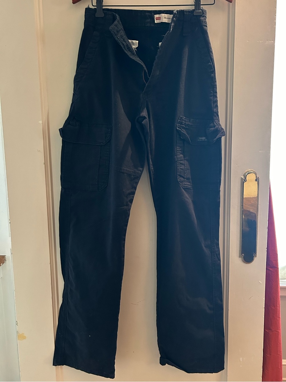 Wrangler Black Cargo Work Pants with Multiple Pockets